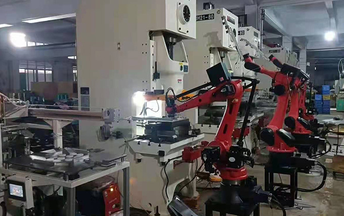 冲压机械手控制系统应用场景 冲压机械手控制系统应用场景